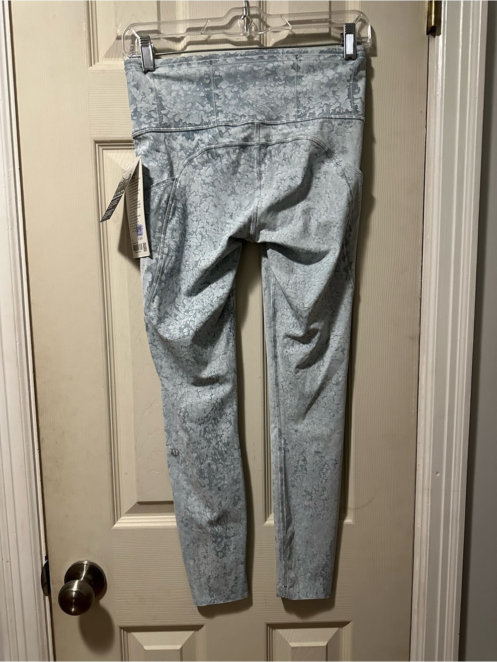 lululemon Light Blue tye dye Leggings with Side Pockets - Picture 4 of 7